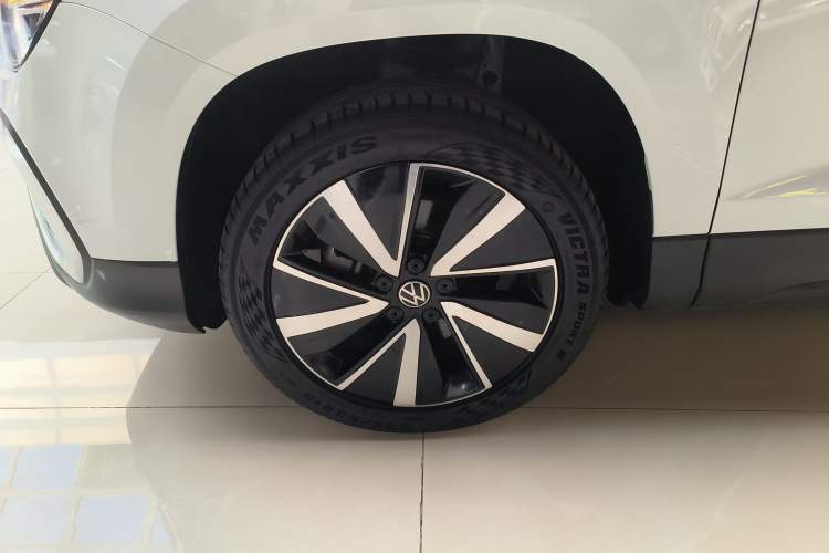 Used Volkswagen Tharu 2023 300TSI Two-Wheel-Drive Moonlight Edition Exterior 7