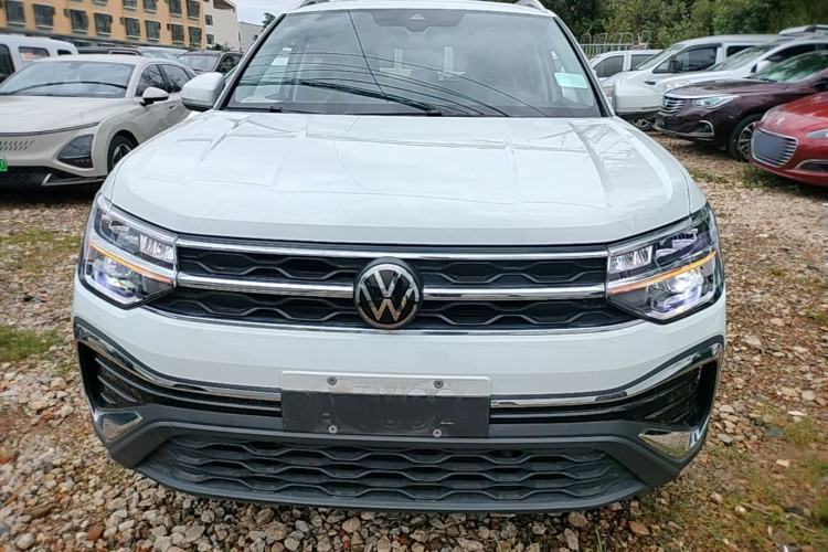 Used Volkswagen Tharu 2023 300TSI Two-Wheel-Drive Moonlight Edition Front