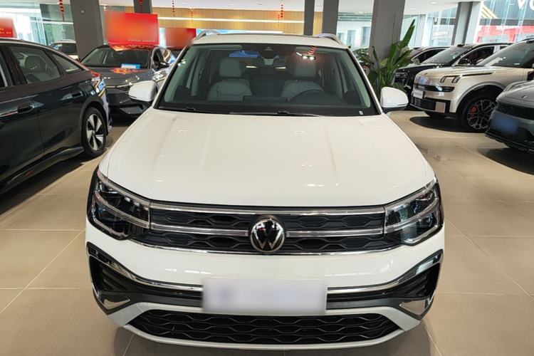 Used Volkswagen Tharu 2023 300TSI Two-Wheel-Drive Full Moon Edition Front