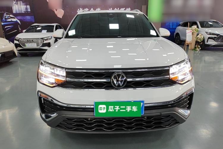 Used Volkswagen Tharu 2023 300TSI Two-Wheel-Drive Moonlight Edition Front