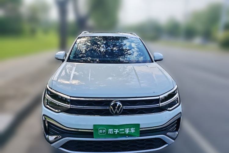 Used Volkswagen Tharu 2023 300TSI Two-Wheel-Drive Full Moon Edition Front