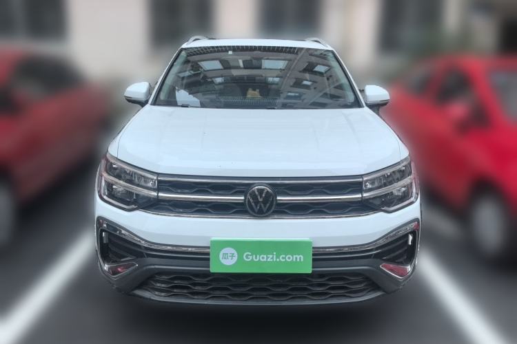 Used Volkswagen Tharu 2023 300TSI Two-Wheel-Drive Moonlight Edition Front