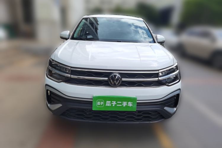 Used Volkswagen Tharu 2023 300TSI Two-Wheel-Drive Crescent Edition Front
