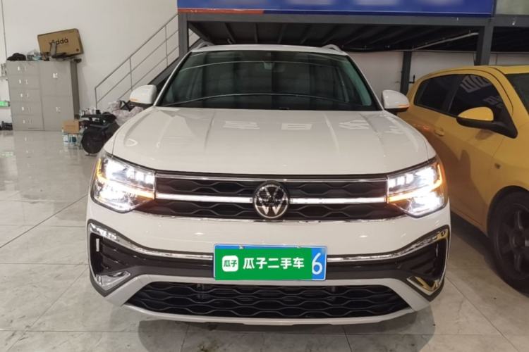 Used Volkswagen Tharu 2023 300TSI Two-Wheel-Drive Full Moon Edition Front