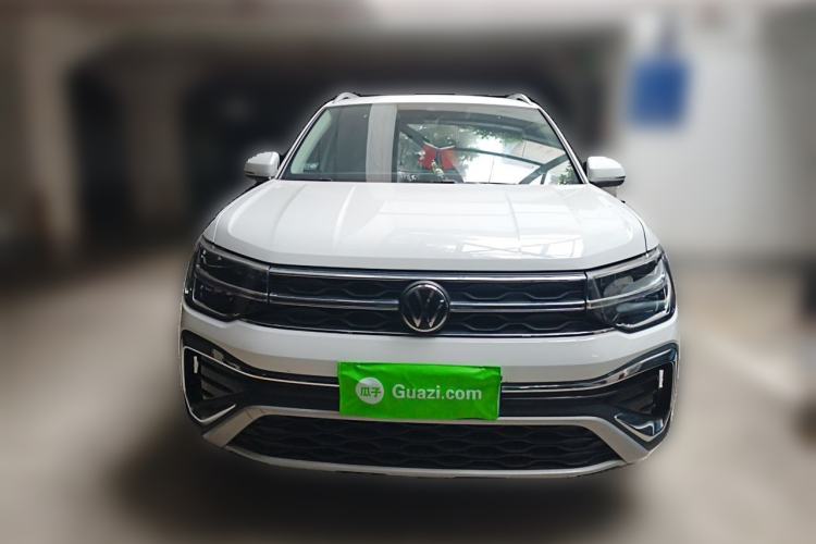 Used Volkswagen Tharu 2023 300TSI Two-Wheel-Drive Full Moon Edition Front