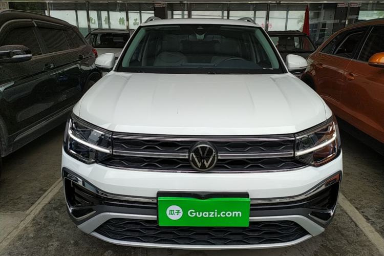 Used Volkswagen Tharu 2023 300TSI Two-Wheel-Drive Full Moon Edition Front