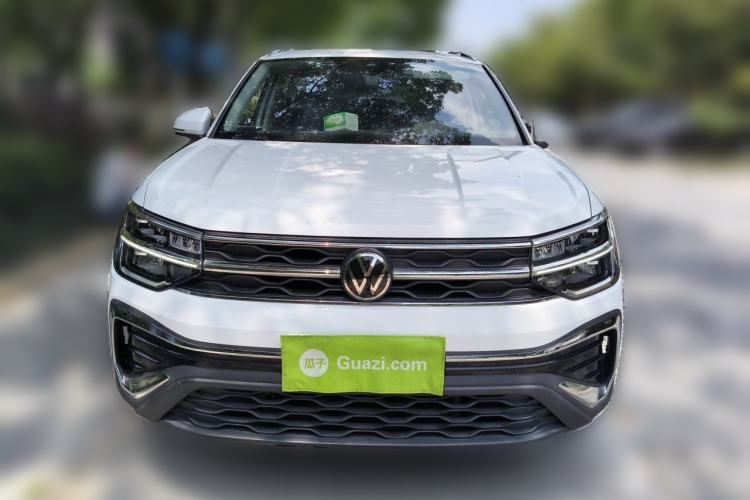 Used Volkswagen Tharu 2023 300TSI Two-Wheel-Drive Moonlight Edition Front