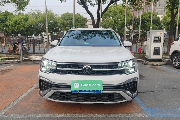 Used Volkswagen Tharu 2023 300TSI Two-Wheel-Drive Full Moon Edition Front
