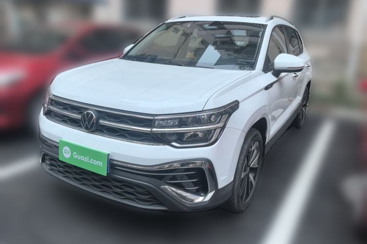Used Volkswagen Tharu 2023 300TSI Two-Wheel-Drive Moonlight Edition Guazi used car, China used car export, Used car for sale, Used  cars, Cheapest cars for sale