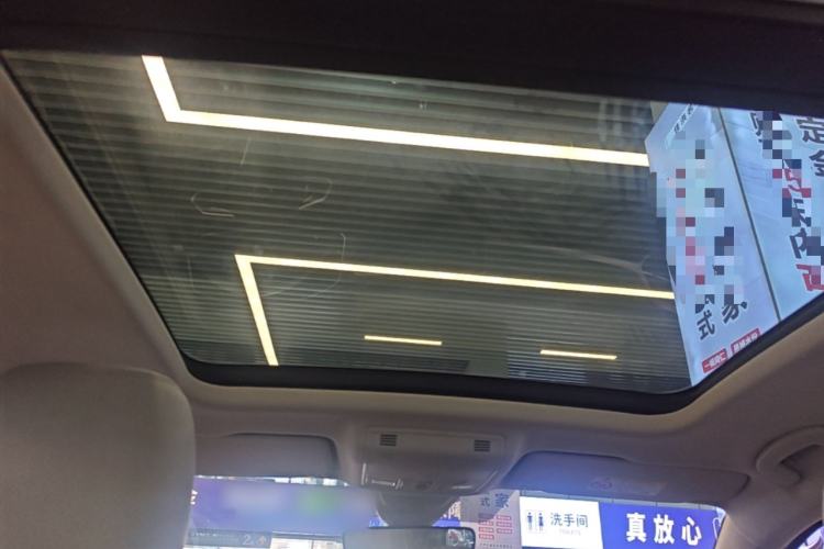 Used Volkswagen Tharu 2023 300TSI Two-Wheel-Drive Moonlight Edition Headliner