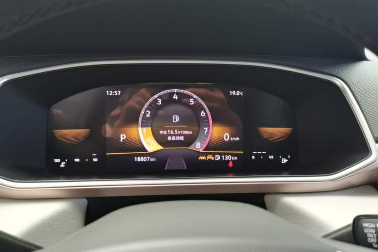 Used Volkswagen Tharu 2023 300TSI Two-Wheel-Drive Moonlight Edition Instrument Cluster