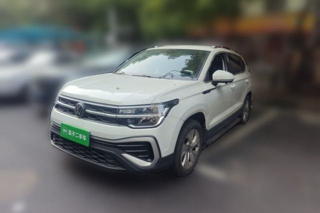 Used Volkswagen Tharu 2023 300TSI Two-Wheel-Drive Crescent Edition