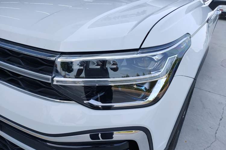 Used Volkswagen Tharu 2023 300TSI Two-Wheel-Drive Full Moon Edition Left Front Headlight