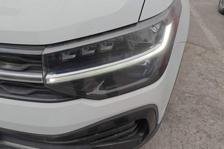 Used Volkswagen Tharu 2023 300TSI Two-Wheel-Drive Moon Luxury Edition Left Front Headlight