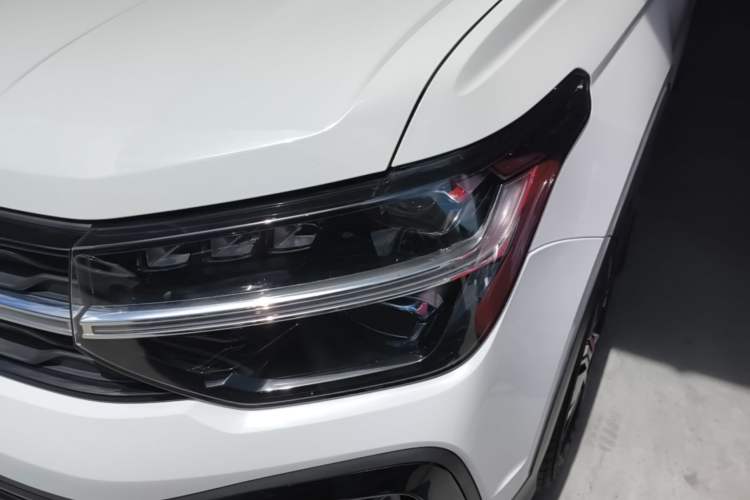 Used Volkswagen Tharu 2023 300TSI Two-Wheel-Drive Full Moon Edition Left Front Headlight