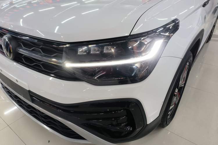 Used Volkswagen Tharu 2023 300TSI Two-Wheel-Drive Moon Luxury Edition Left Front Headlight