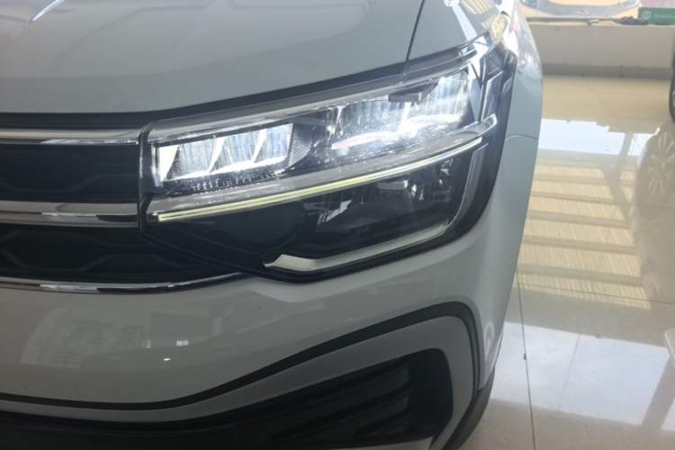 Used Volkswagen Tharu 2023 300TSI Two-Wheel-Drive Crescent Edition Left Front Headlight