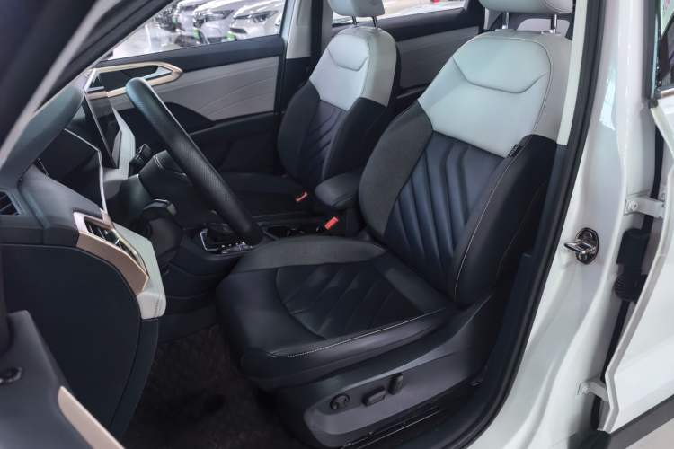 Used Volkswagen Tharu 2023 300TSI Two-Wheel-Drive Full Moon Edition Left Front Seat
