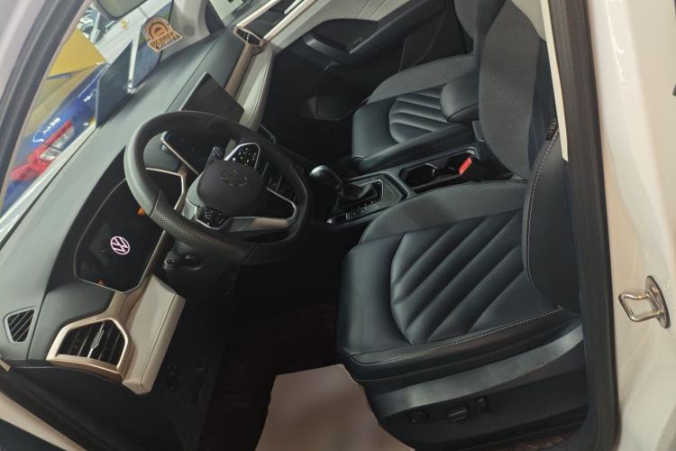 Used Volkswagen Tharu 2023 300TSI Two-Wheel-Drive Moonlight Edition Left Front Seat