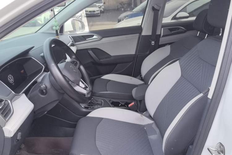 Used Volkswagen Tharu 2023 300TSI Two-Wheel-Drive Crescent Edition Left Front Seat