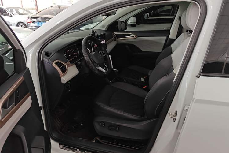 Used Volkswagen Tharu 2023 300TSI Two-Wheel-Drive Full Moon Edition Left Front Seat