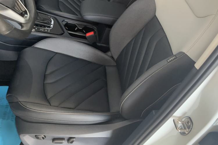 Used Volkswagen Tharu 2023 300TSI Two-Wheel-Drive Full Moon Edition Left Front Seat