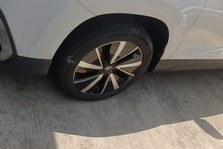 Used Volkswagen Tharu 2023 300TSI Two-Wheel-Drive Moonlight Edition Left Front Wheel Hub