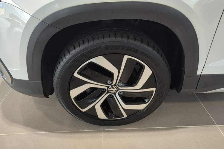 Used Volkswagen Tharu 2023 300TSI Two-Wheel-Drive Full Moon Edition Left Front Wheel Hub