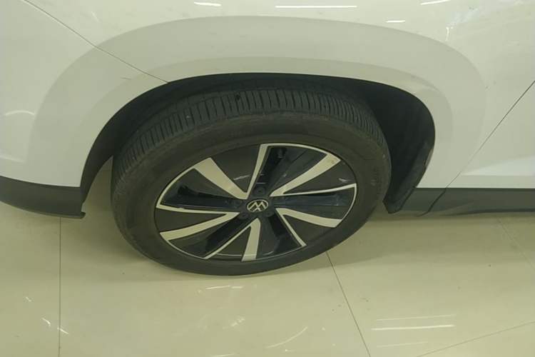 Used Volkswagen Tharu 2023 300TSI Two-Wheel-Drive Moonlight Edition Left Front Wheel Hub