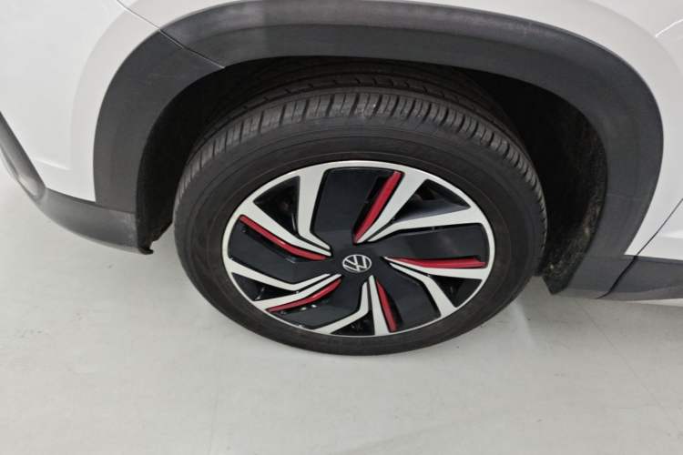 Used Volkswagen Tharu 2023 300TSI Two-Wheel-Drive Full Moon Edition Left Front Wheel Hub