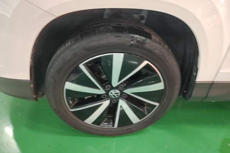 Used Volkswagen Tharu 2023 300TSI Two-Wheel-Drive Moonlight Edition Left Front Wheel Hub