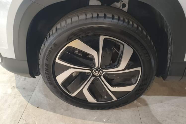 Used Volkswagen Tharu 2023 300TSI Two-Wheel-Drive Full Moon Edition Left Front Wheel Hub