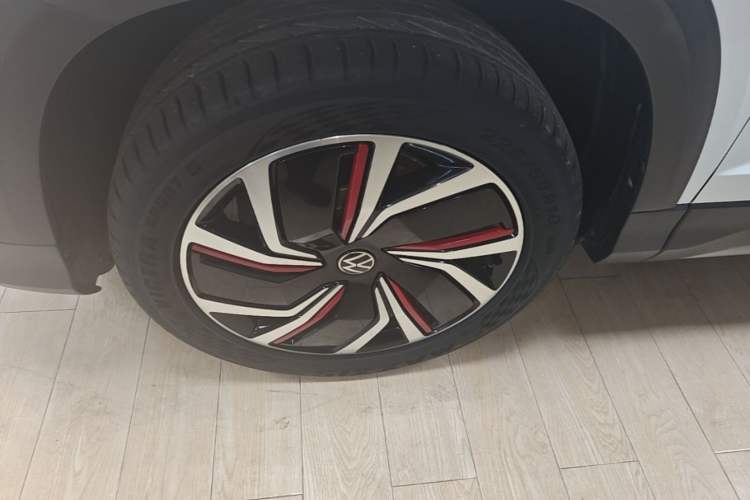 Used Volkswagen Tharu 2023 300TSI Two-Wheel-Drive Moon Luxury Edition Left Front Wheel Hub