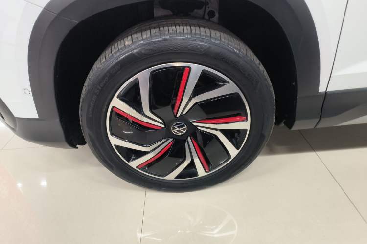 Used Volkswagen Tharu 2023 300TSI Two-Wheel-Drive Moon Luxury Edition Left Front Wheel Hub