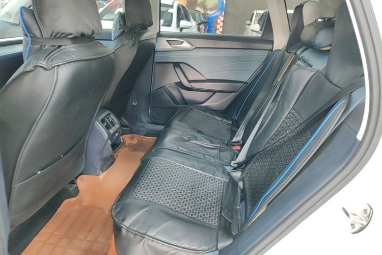 Used Volkswagen Tharu 2023 300TSI Two-Wheel-Drive Moonlight Edition Left Rear Seat