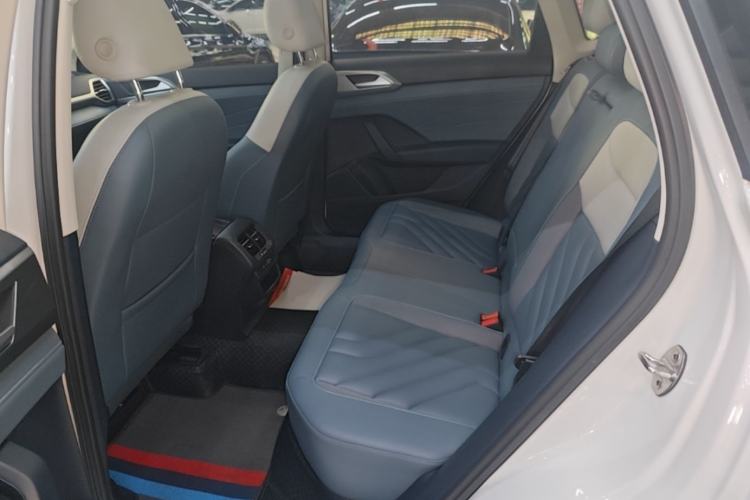 Used Volkswagen Tharu 2023 300TSI Two-Wheel-Drive Full Moon Edition Left Rear Seat