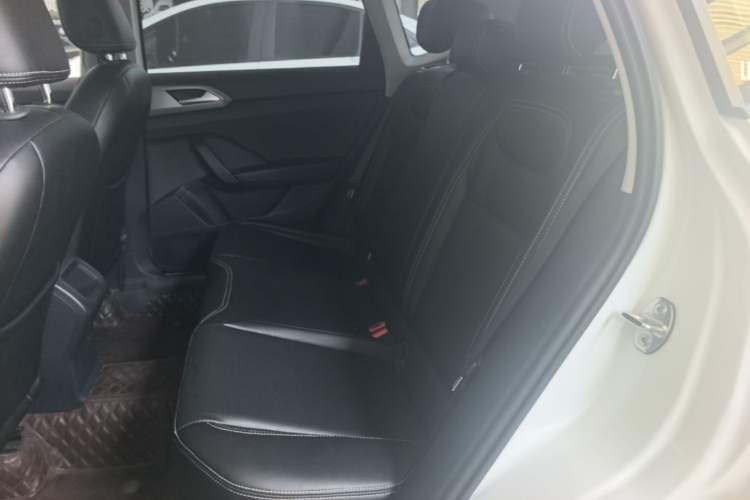 Used Volkswagen Tharu 2023 300TSI Two-Wheel-Drive Crescent Edition Left Rear Seat