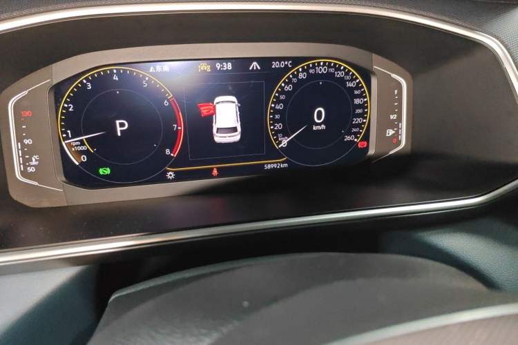 Used Volkswagen Tharu 2023 300TSI Two-Wheel-Drive Full Moon Edition Odometer Close Up