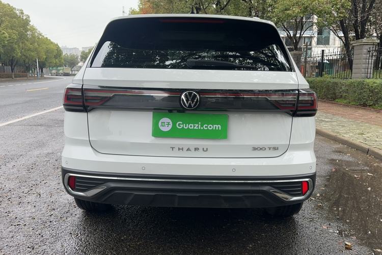 Used Volkswagen Tharu 2023 300TSI Two-Wheel-Drive Moonlight Edition
