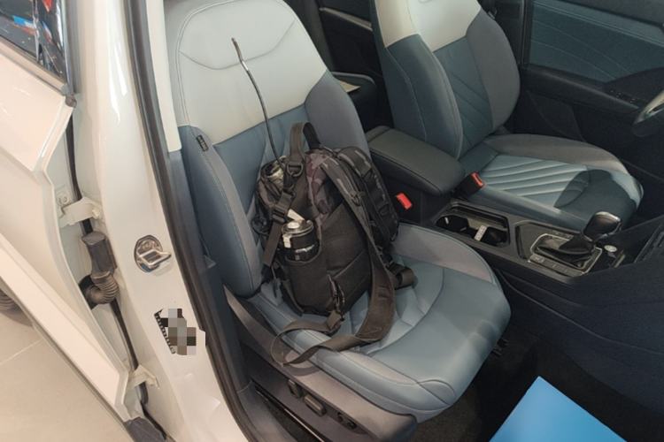 Used Volkswagen Tharu 2023 300TSI Two-Wheel-Drive Full Moon Edition Right Front Seat
