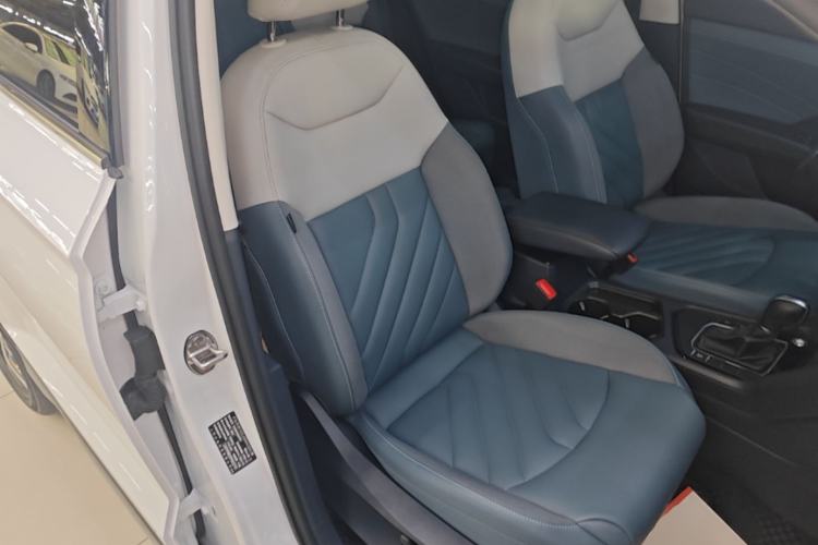 Used Volkswagen Tharu 2023 300TSI Two-Wheel-Drive Full Moon Edition Right Front Seat