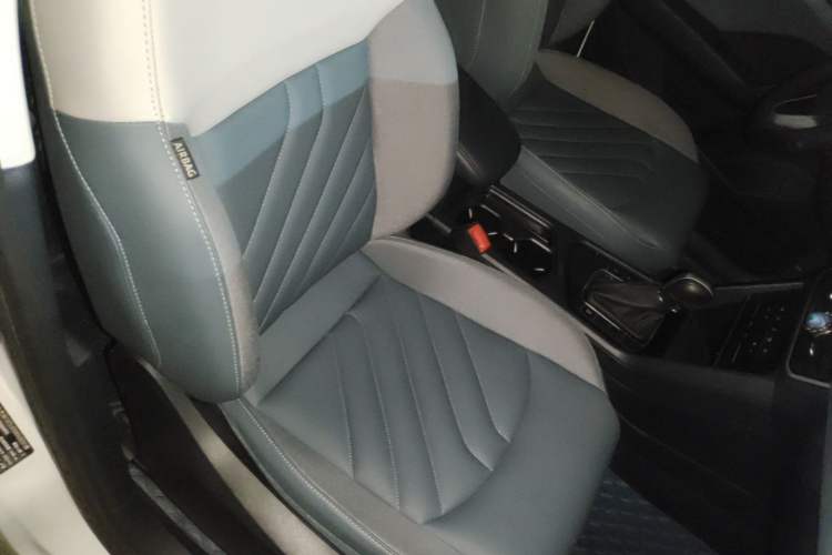 Used Volkswagen Tharu 2023 300TSI Two-Wheel-Drive Full Moon Edition Right Front Seat