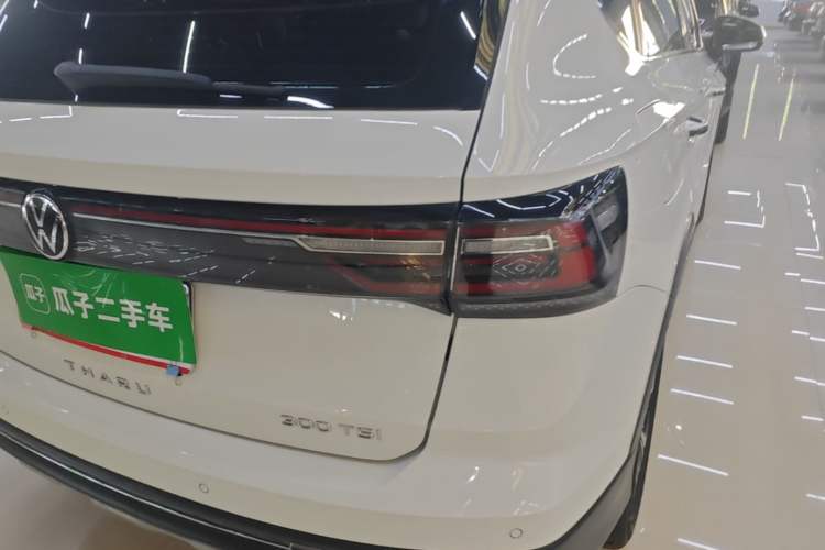 Used Volkswagen Tharu 2023 300TSI Two-Wheel-Drive Full Moon Edition Right Rear Taillight