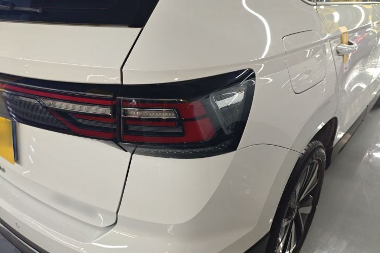 Used Volkswagen Tharu 2023 300TSI Two-Wheel-Drive Moonlight Edition Right Rear Taillight