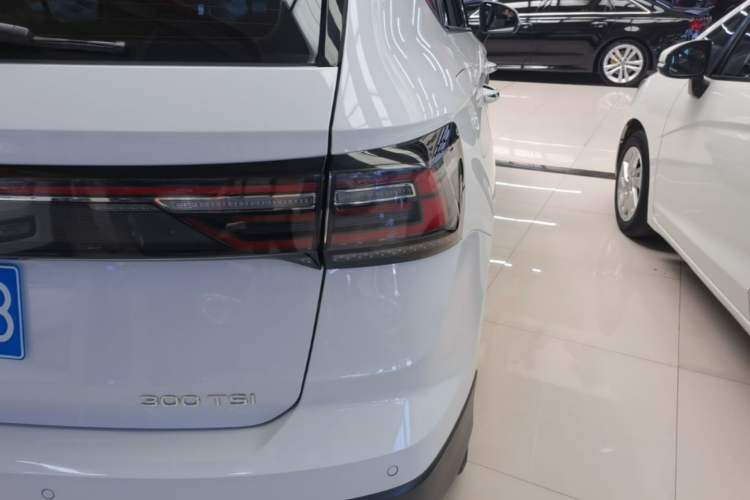 Used Volkswagen Tharu 2023 300TSI Two-Wheel-Drive Moonlight Edition Right Rear Taillight