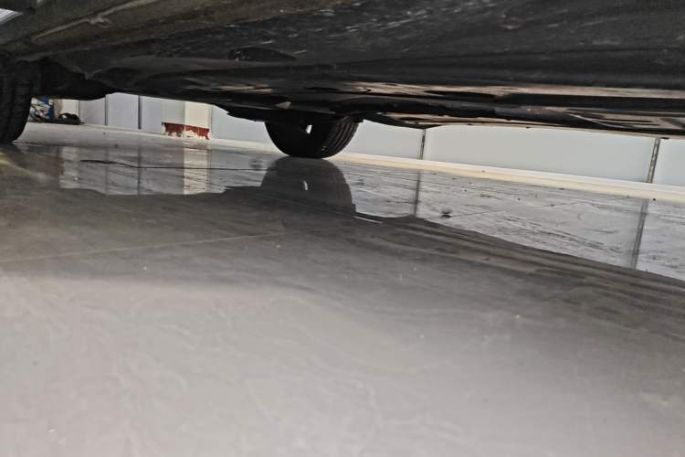 Used Volkswagen Tharu 2023 300TSI Two-Wheel-Drive Moonlight Edition Right Side Sill