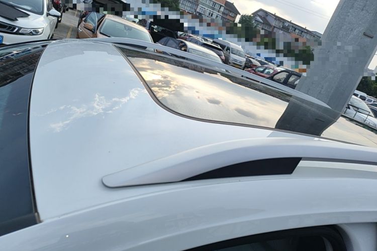 Used Volkswagen Tharu 2023 300TSI Two-Wheel-Drive Moonlight Edition Roof