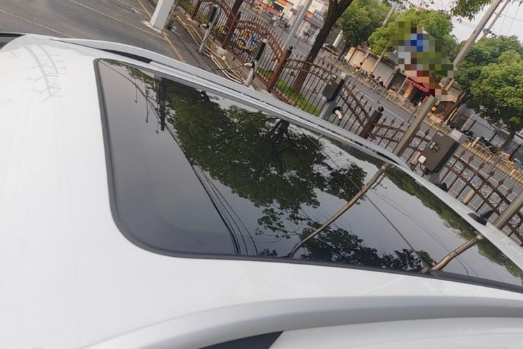 Used Volkswagen Tharu 2023 300TSI Two-Wheel-Drive Full Moon Edition Roof
