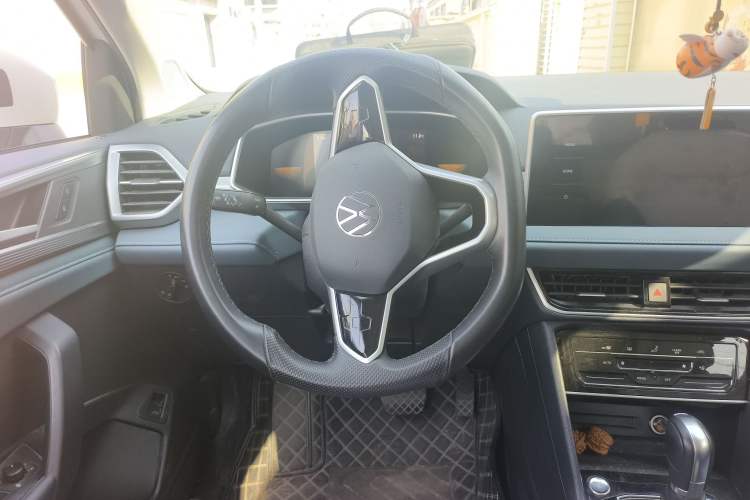 Used Volkswagen Tharu 2023 300TSI Two-Wheel-Drive Moonlight Edition Steering Wheel