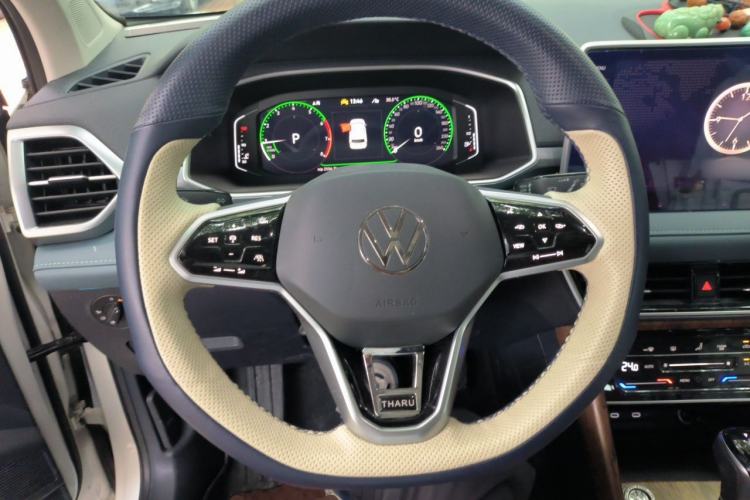 Used Volkswagen Tharu 2023 300TSI Two-Wheel-Drive Full Moon Edition Steering Wheel